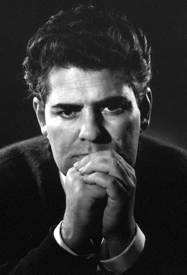 Ahmad Shamlou photo