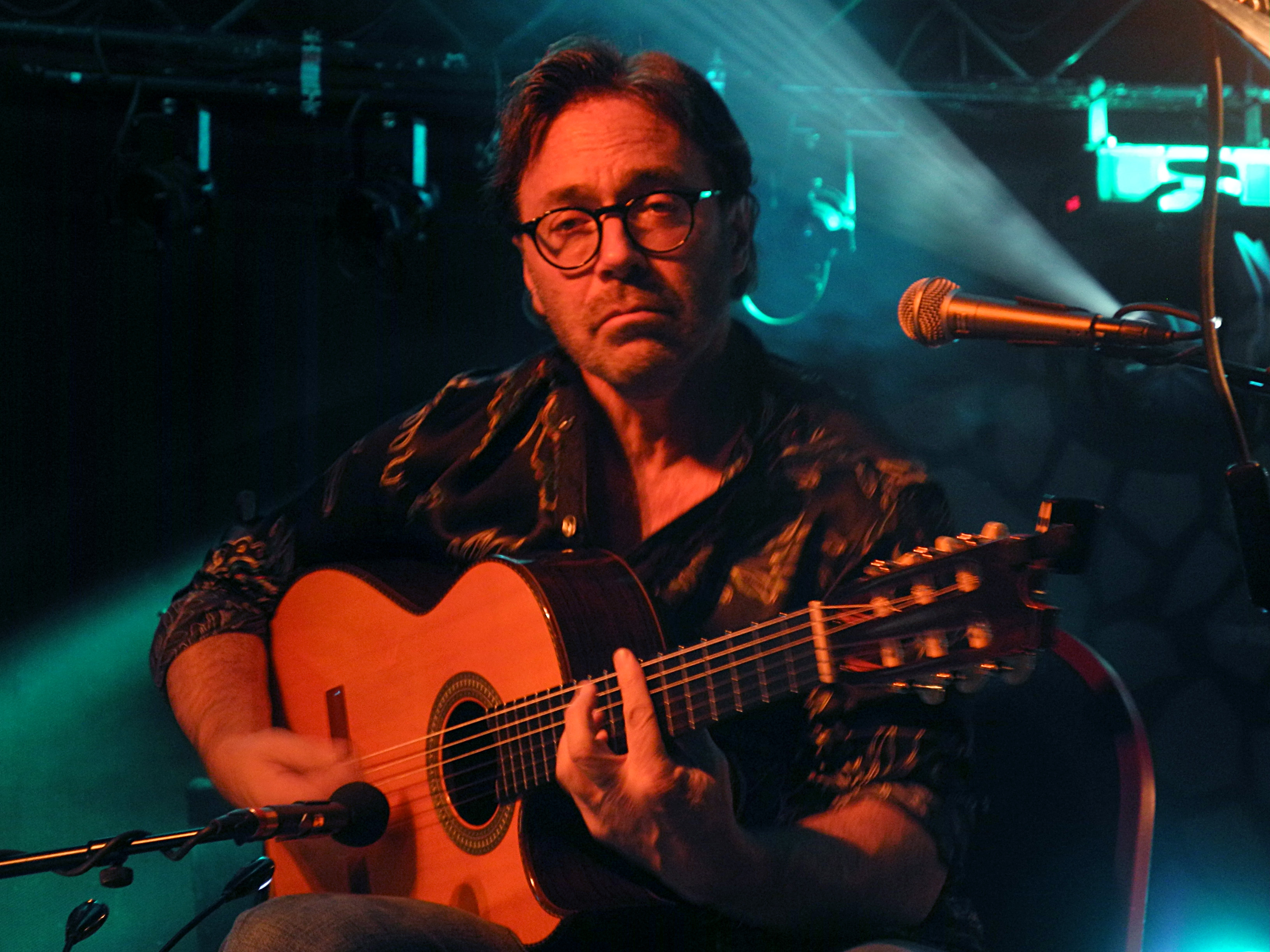 Al Di Meola photo