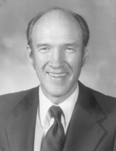 Alan K. Simpson photo