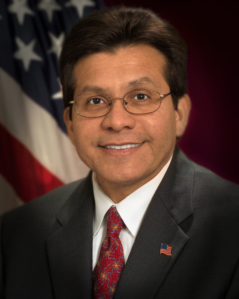 Alberto Gonzales photo