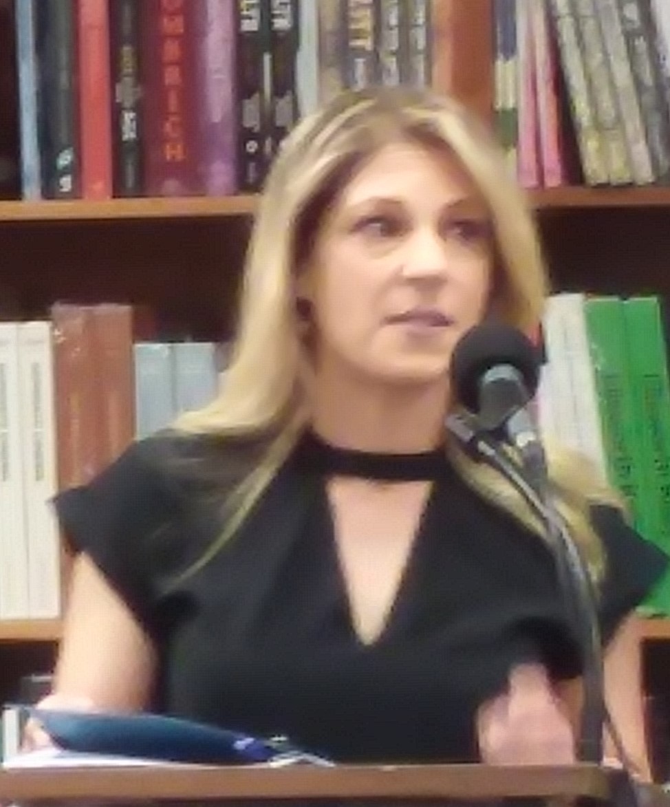 Alexandra Robbins photo