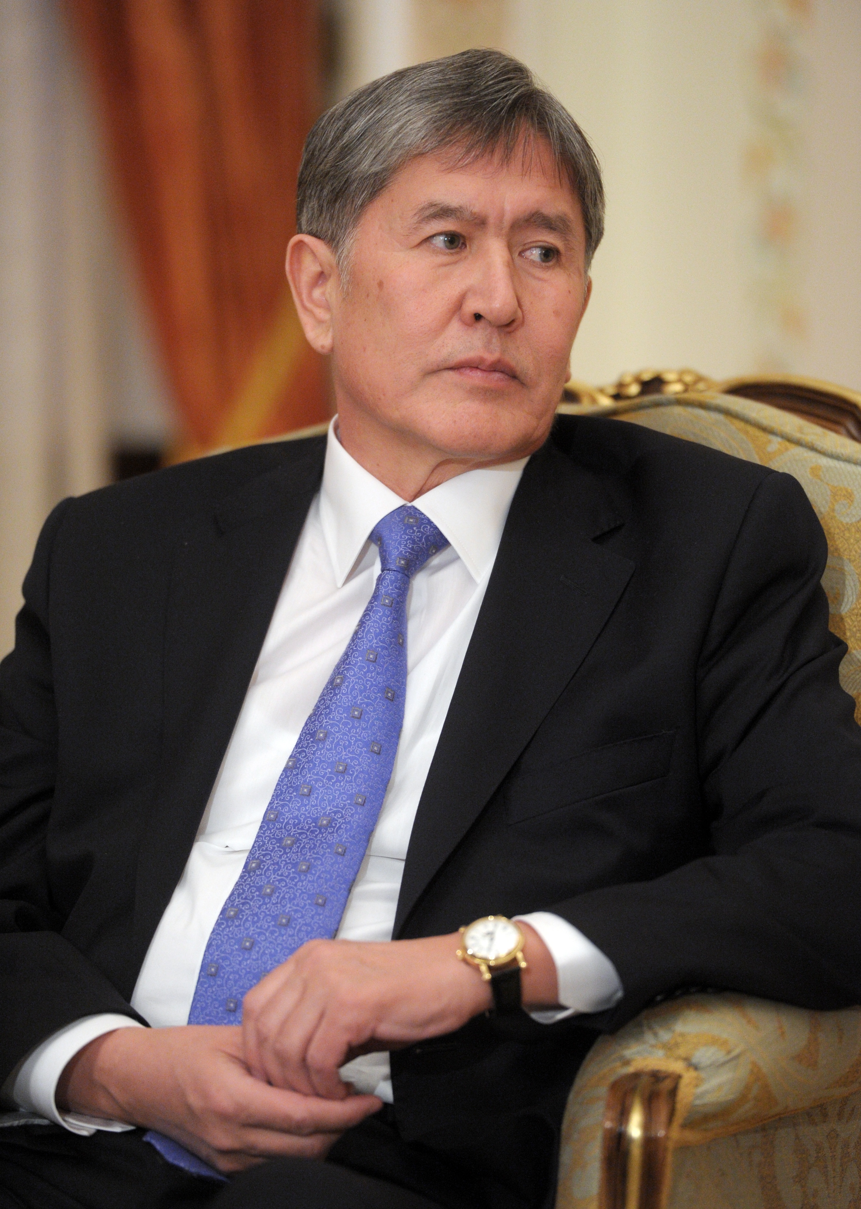 Almazbek Atambaev photo