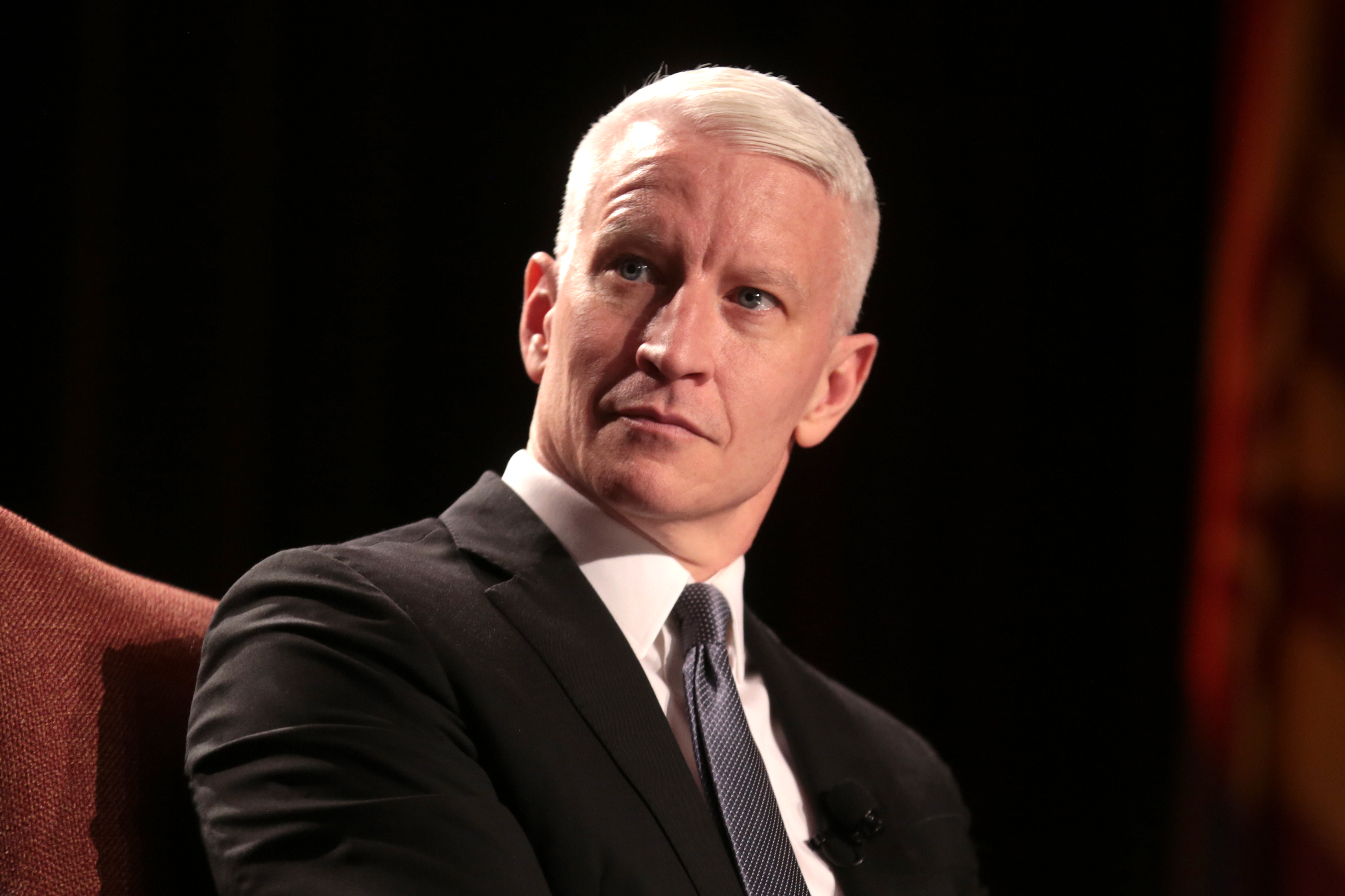 Anderson Cooper photo