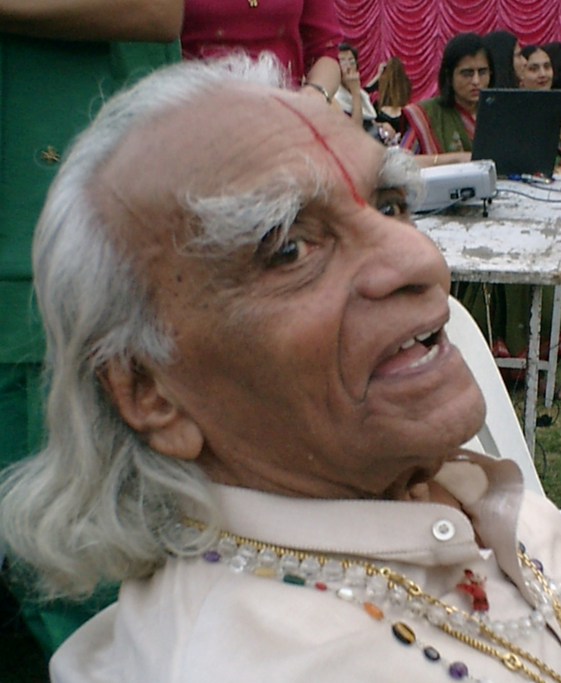 Bellur Krishnamachar Sundararaja Iyengar photo