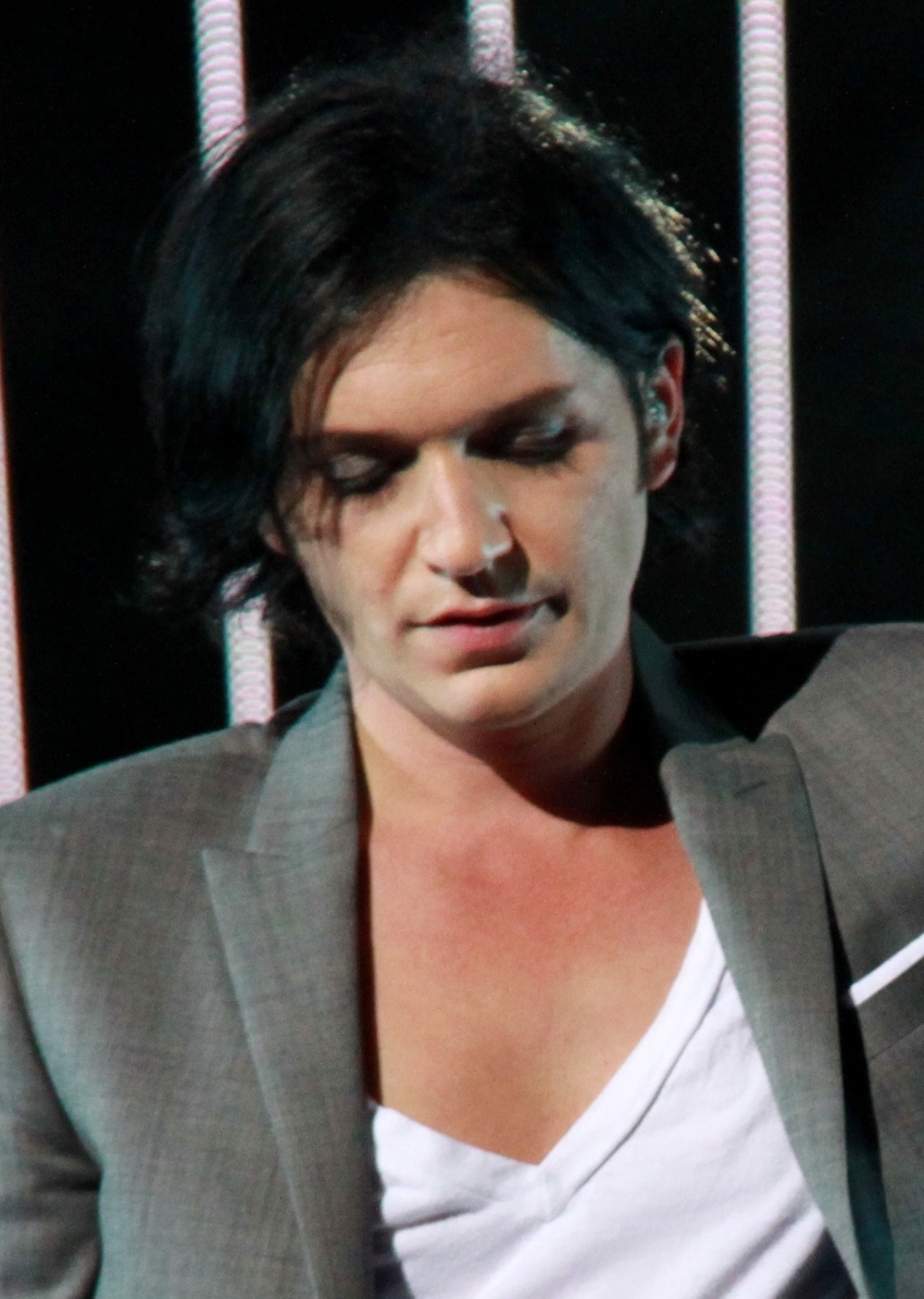 Brian Molko photo