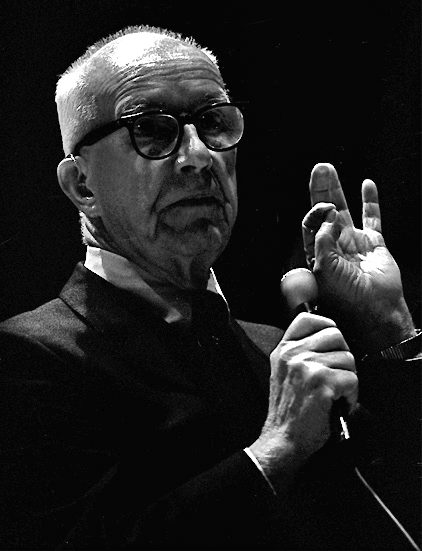 Richard Buckminster Fuller photo