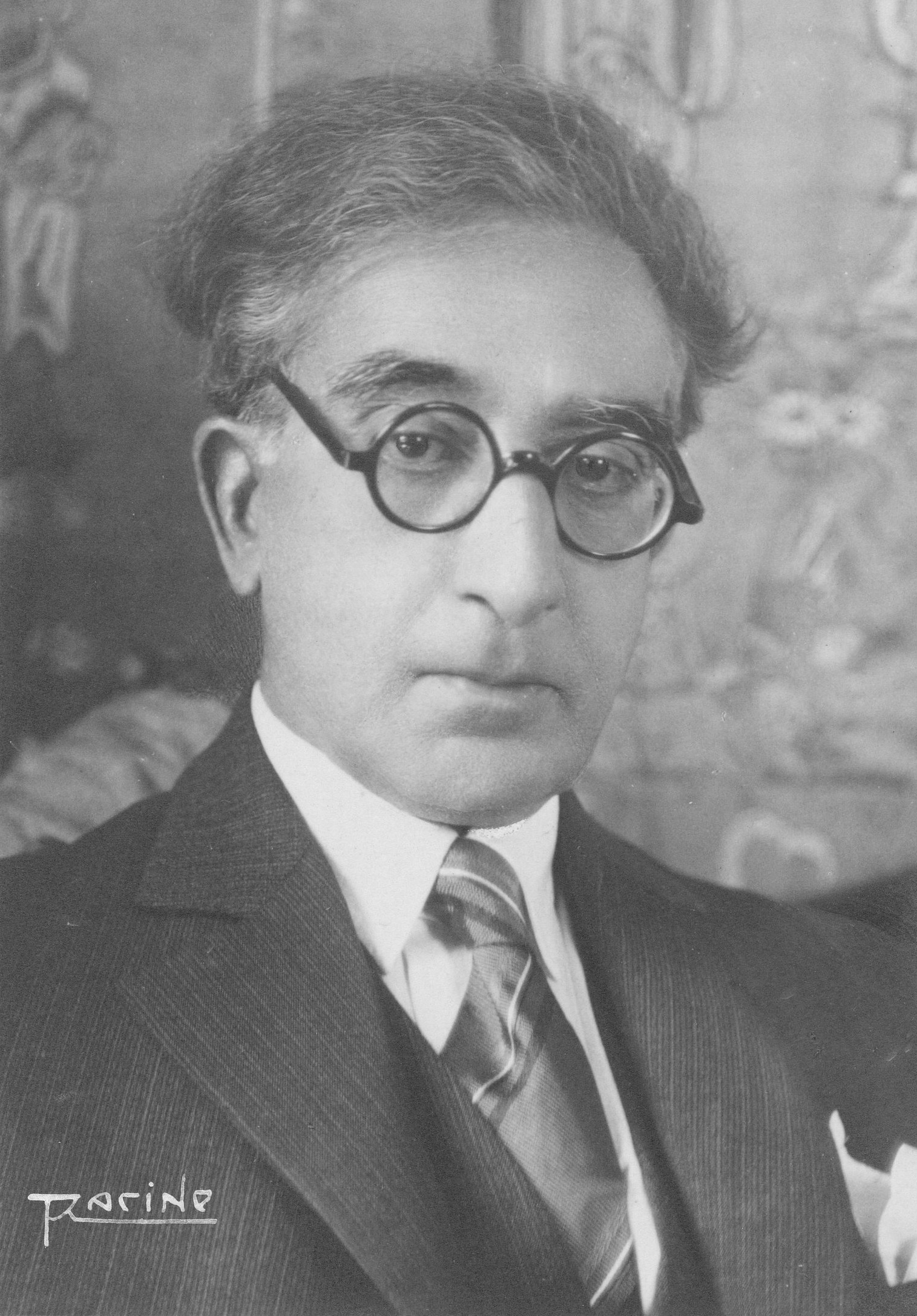 Constantin Cavafy photo