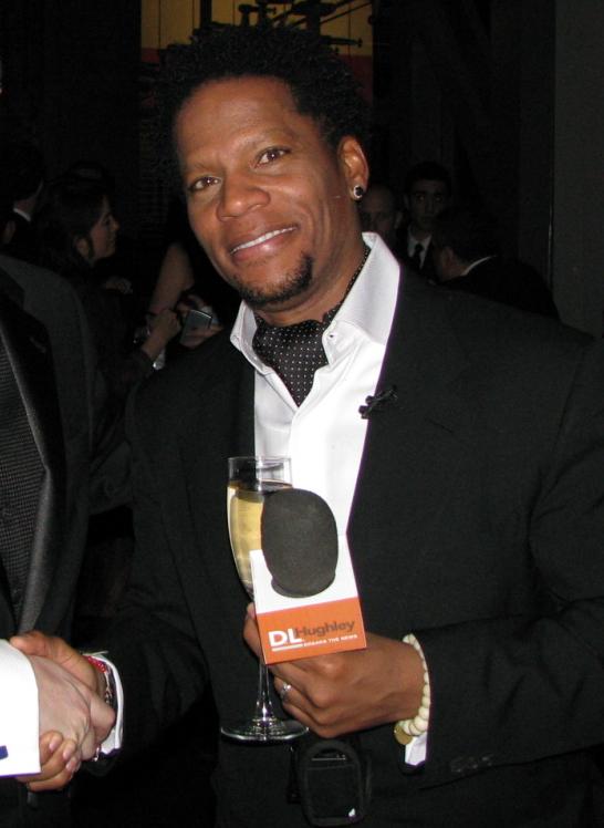 D.L. Hughley photo