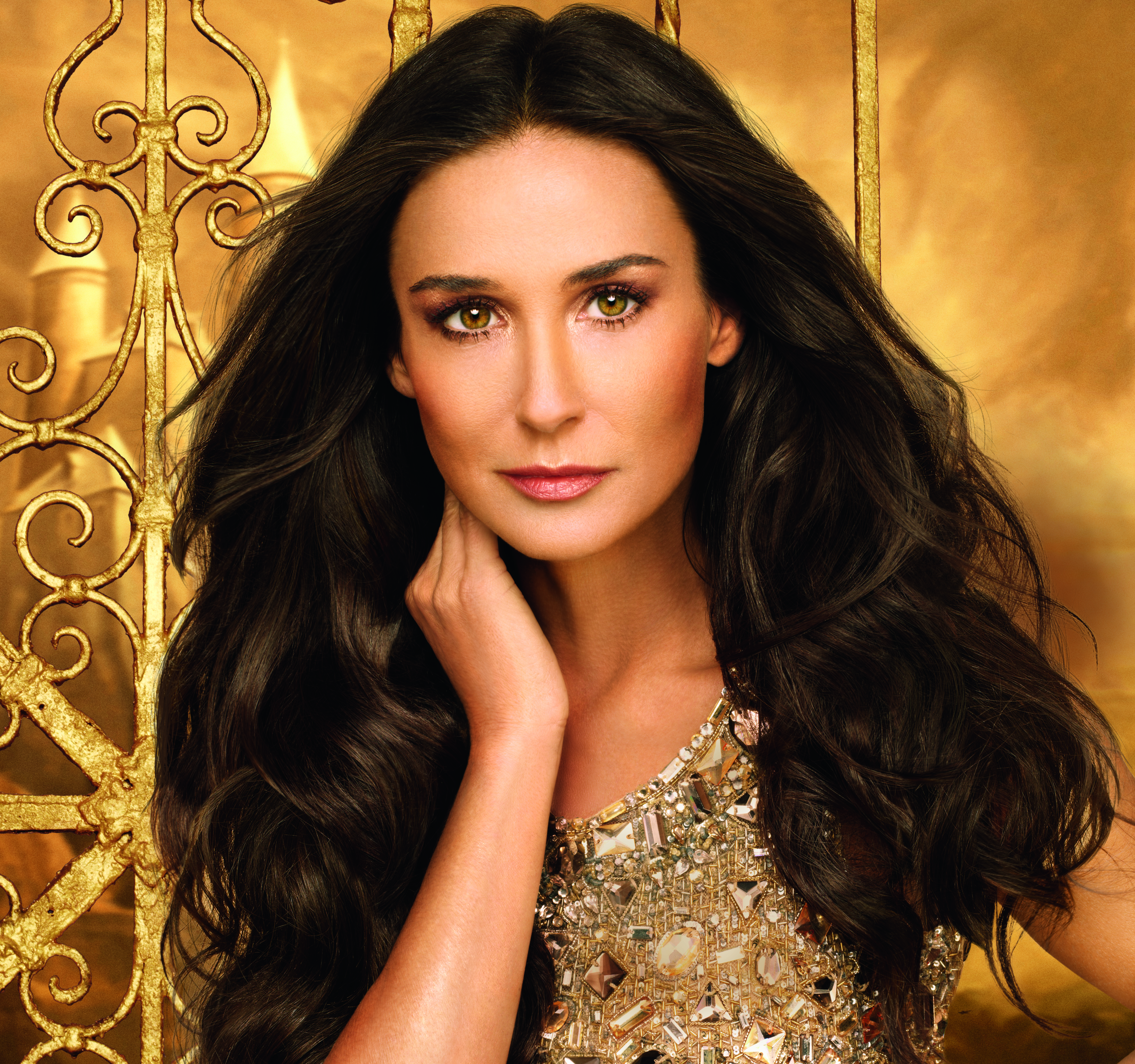 Demi Moore photo