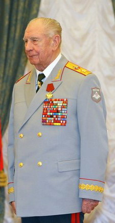 Dmitri Iazov photo