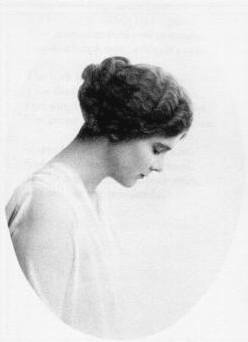 Elinor Wylie photo