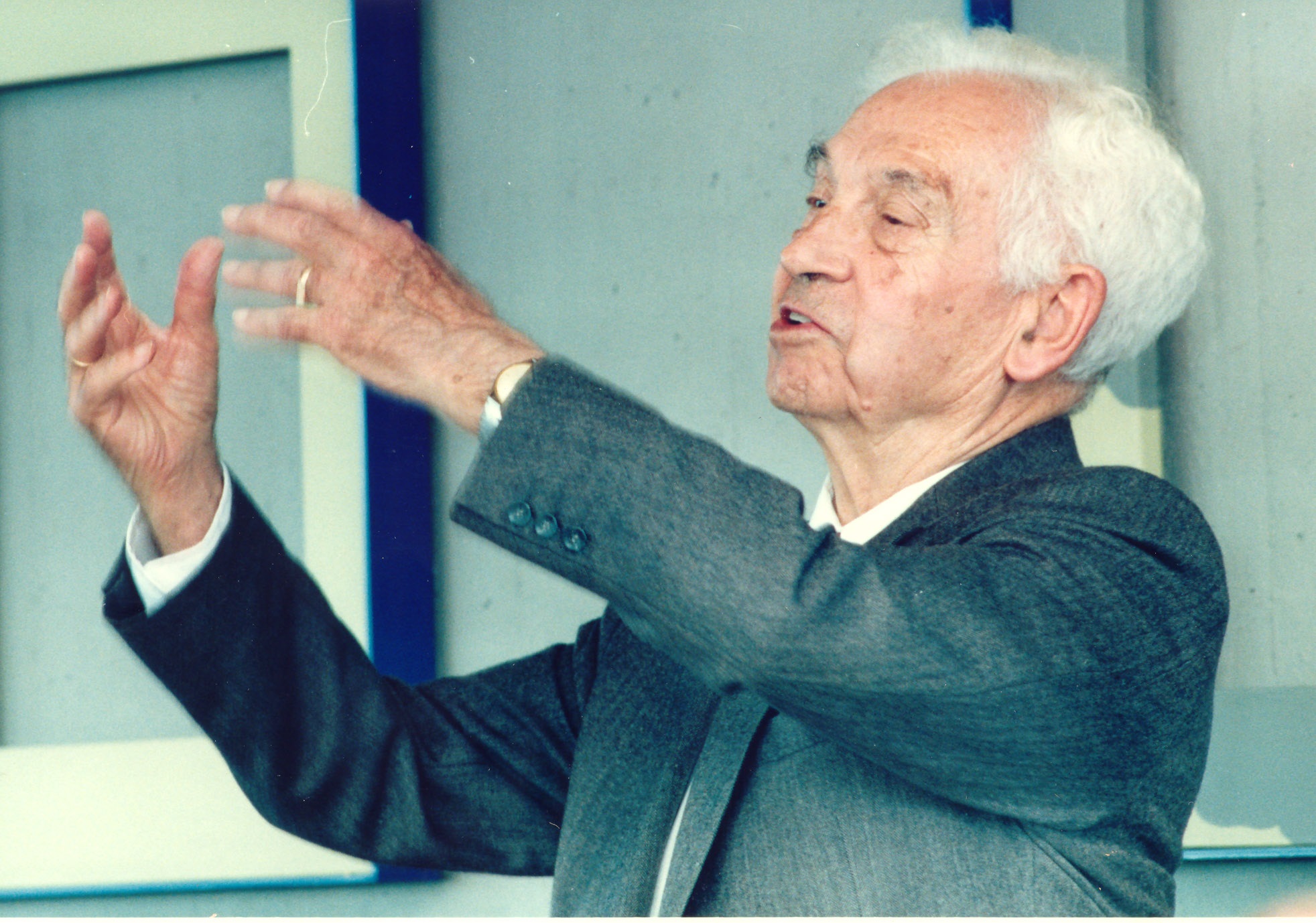 Ernst Mayr photo