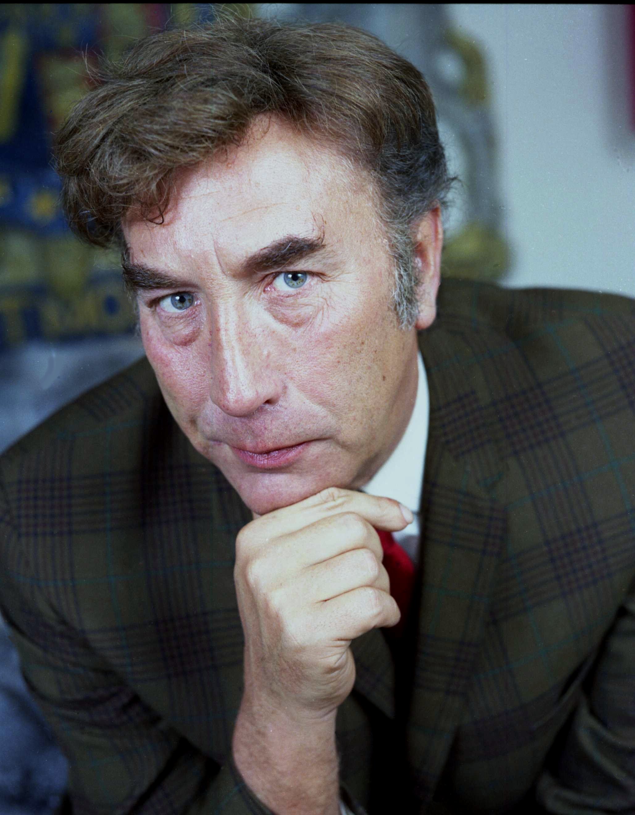 Frankie Howerd photo