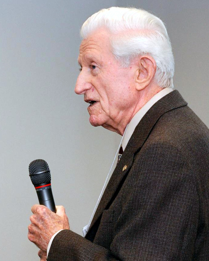 Gene Amdahl photo