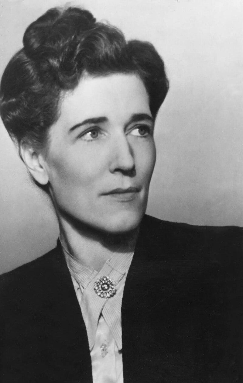 Georgette Heyer photo