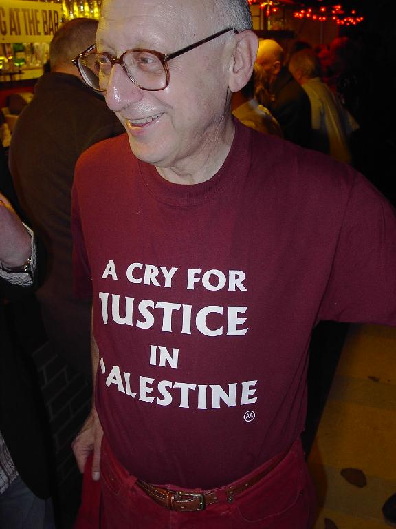 Gerald Kaufman photo
