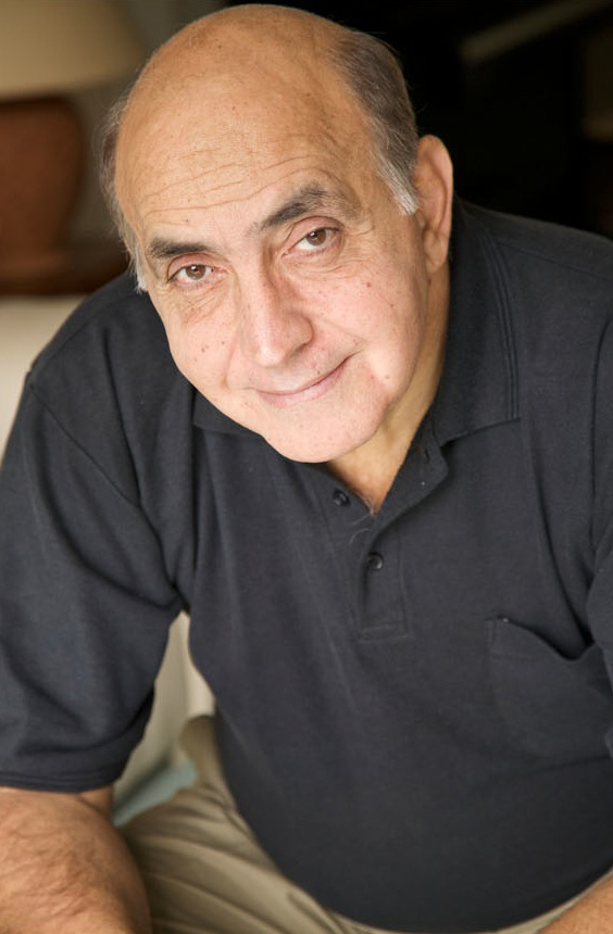 Gilbert Sinoué photo