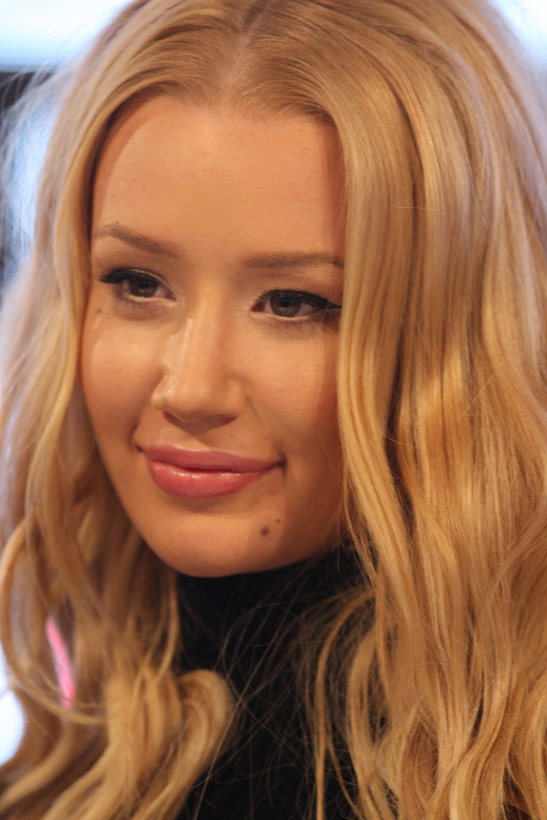Iggy Azalea photo