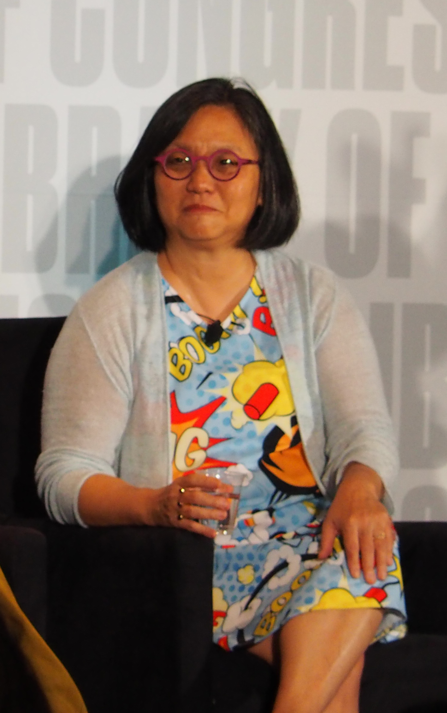 Linda Sue Park photo