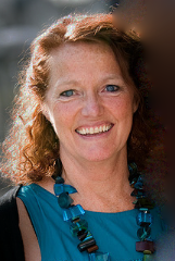 Louise Jameson photo