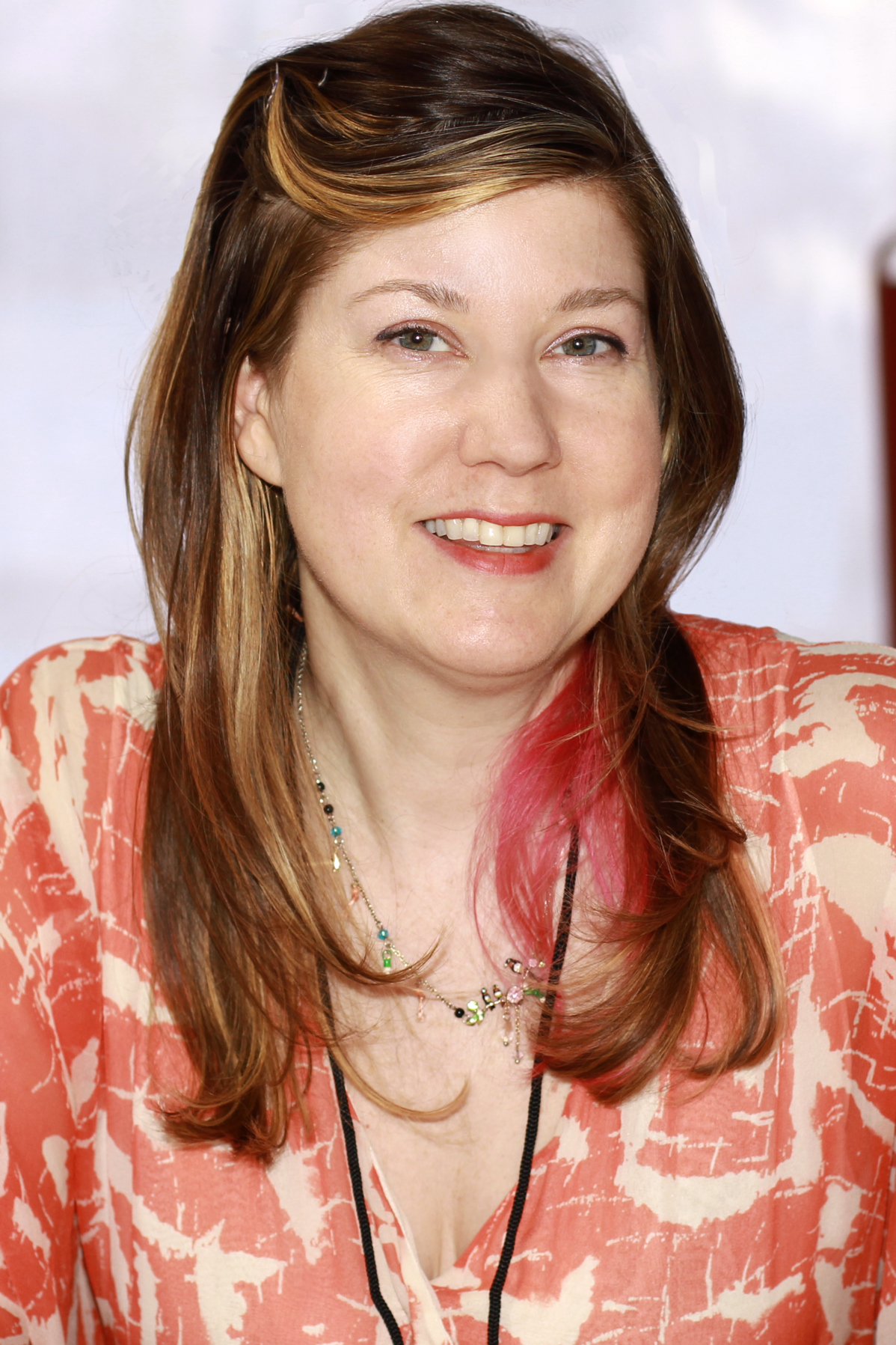 Maureen Johnson photo