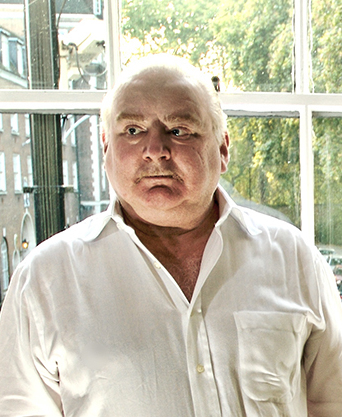 Peter Ackroyd photo