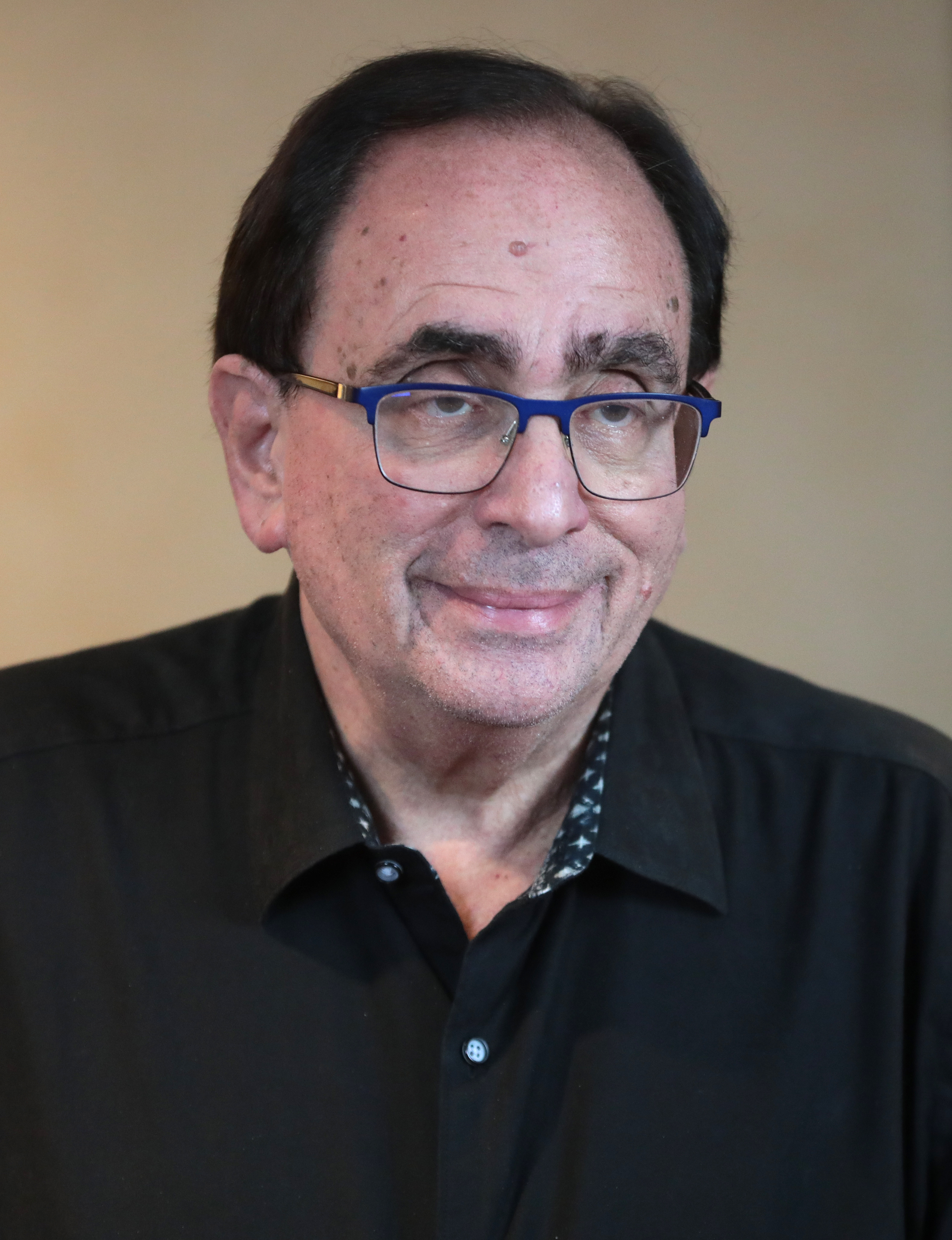 R.L. Stine photo
