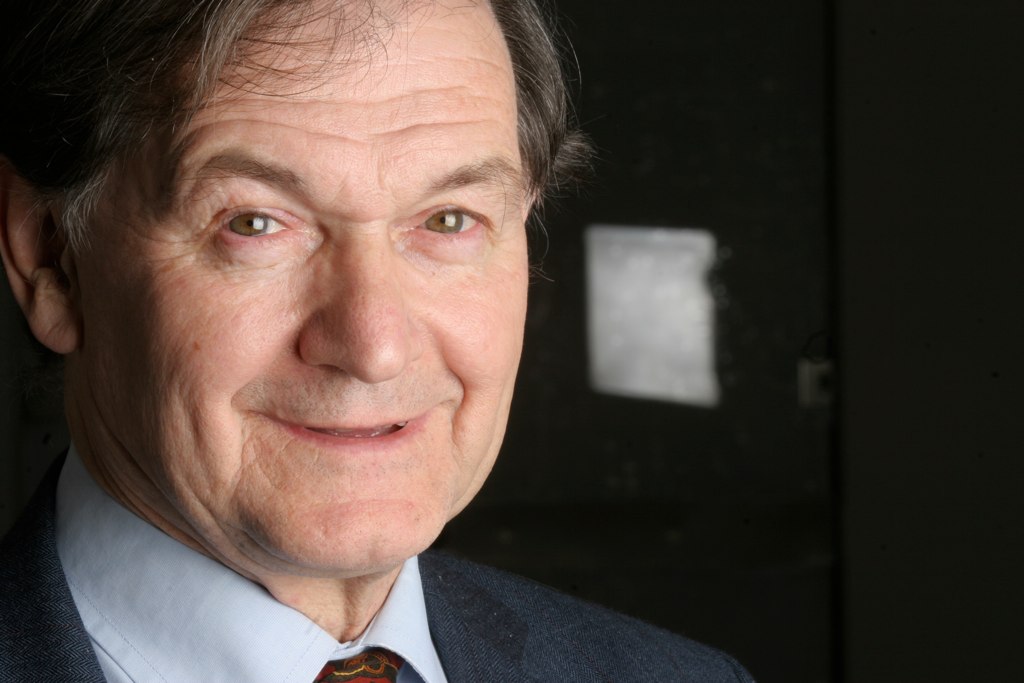 Roger Penrose photo