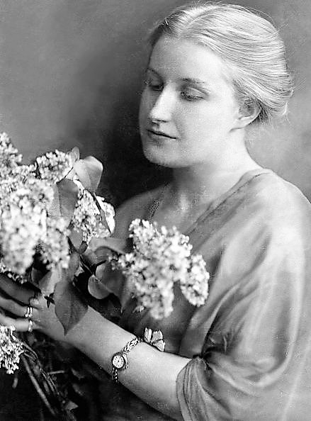 Thea von Harbou photo