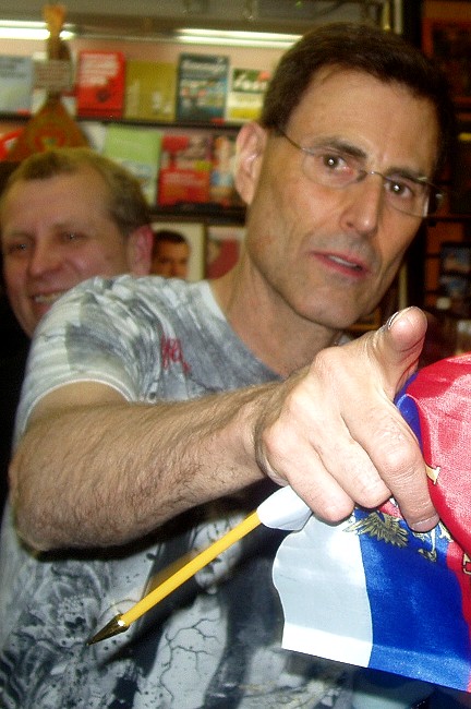 Uri Geller photo