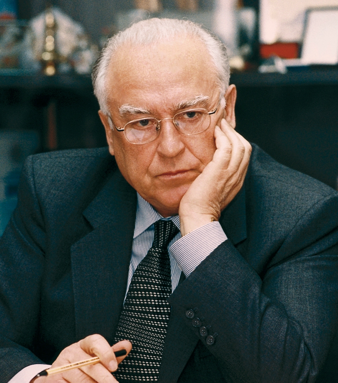 Viktor Tchernomyrdine photo